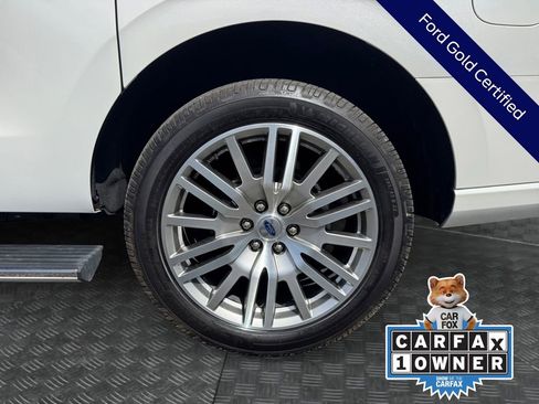 Certified 2023 Ford Expedition Max Platinum image 19
