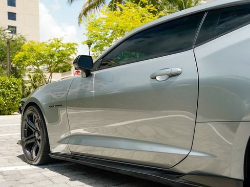 Used 2023 Chevrolet Camaro SS RWD image 19