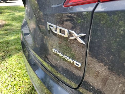 Used 2024 Acura RDX SH-AWD image 8