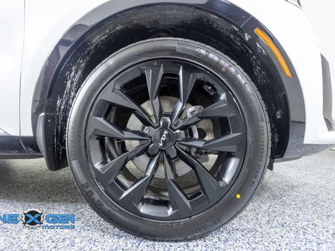 Used 2022 Kia Sorento SX AWD/4WD image 45