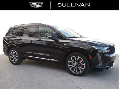 Certified 2024 Cadillac XT6 Sport w/ Technology Package image 2