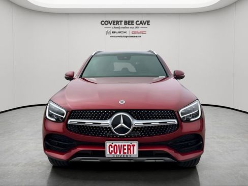 Used 2022 Mercedes-Benz GLC 300 image 2