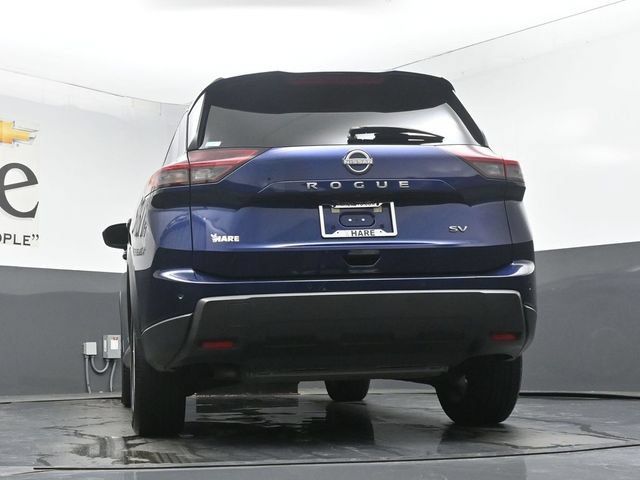 Used 2024 Nissan Rogue SV FWD image 55