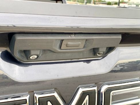 Used 2023 GMC Sierra 1500 Elevation w/ Elevation Premium Package RWD image 46