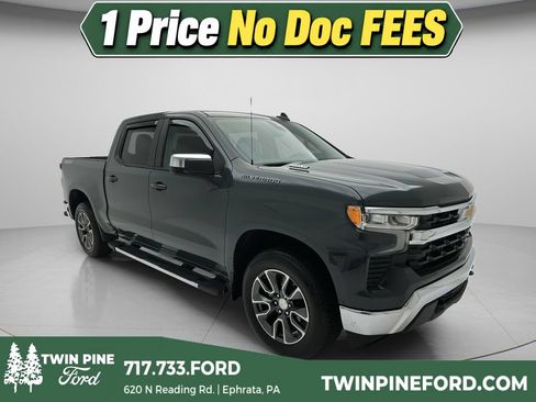 Used 2025 Chevrolet Silverado 1500 LT w/ Max Trailering Package AWD/4WD image 1