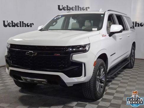 Used 2023 Chevrolet Suburban Z71 w/ Z71 Off-Road Package AWD/4WD image 4