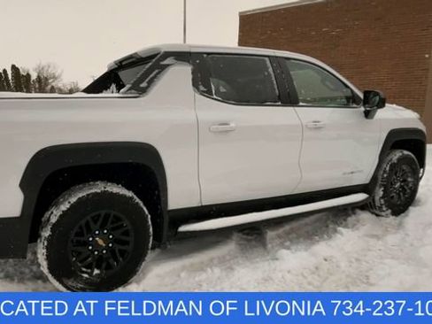 Used 2024 Chevrolet Silverado EV W/T image 8