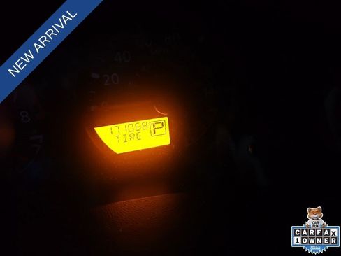 Used 2011 Nissan Frontier SV RWD image 3