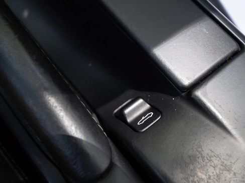 Used 2008 Porsche Boxster S RWD image 56