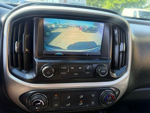 Used 2018 Chevrolet Colorado ZR2 AWD/4WD image 38
