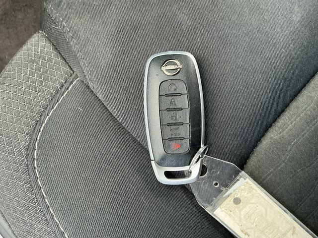 Used 2025 Nissan Pathfinder SV AWD/4WD image 24