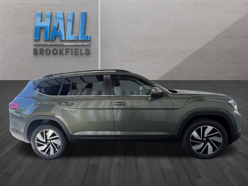 New 2026 Volkswagen Atlas SE image 6