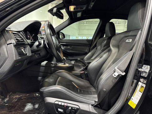 Used 2015 BMW M3 RWD image 42