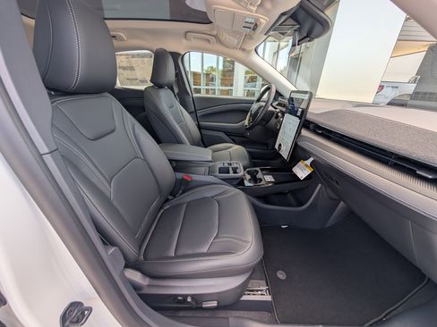 New 2026 Ford Mustang Mach-E Premium AWD/4WD image 6