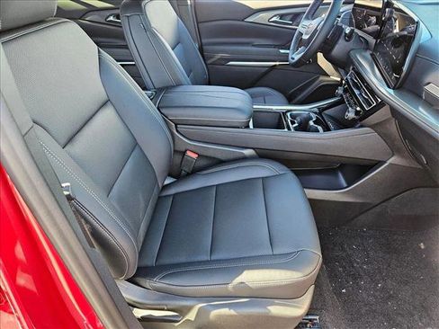 New 2026 Chevrolet Traverse LT w/ Midnight/Sport Edition image 17