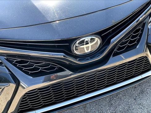 Used 2024 Toyota Camry XSE FWD image 30