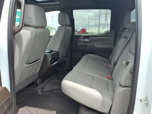 Used 2024 GMC Sierra 1500 SLT w/ SLT Premium Plus Package AWD/4WD image 20