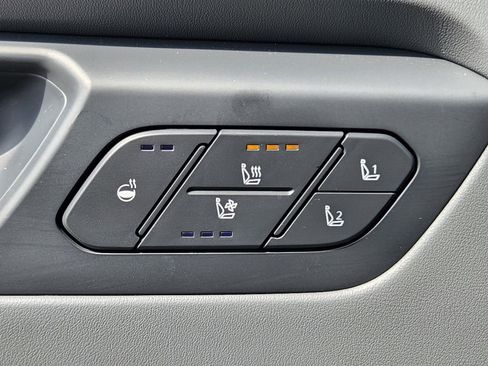 New 2026 Kia EV9 Wind AWD/4WD image 16