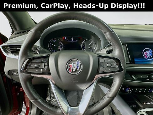 Used 2024 Buick Enclave Premium image 12