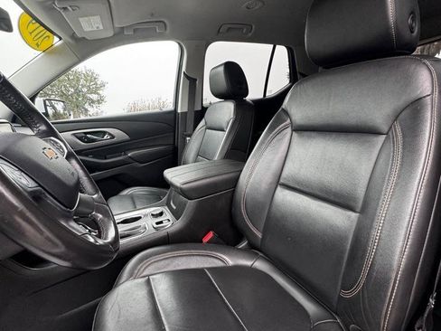 Used 2019 Chevrolet Traverse LT w/ LT Premium Package image 10