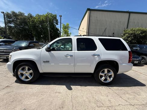 Used 2014 Chevrolet Tahoe LS w/ Texas Edition RWD image 4