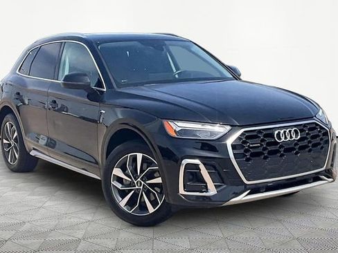 Used 2023 Audi Q5 2.0T Premium Plus w/ Premium Plus Package AWD/4WD image 11