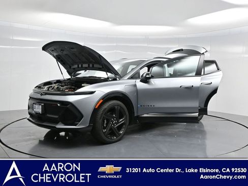 New 2025 Chevrolet Equinox EV RS image 28