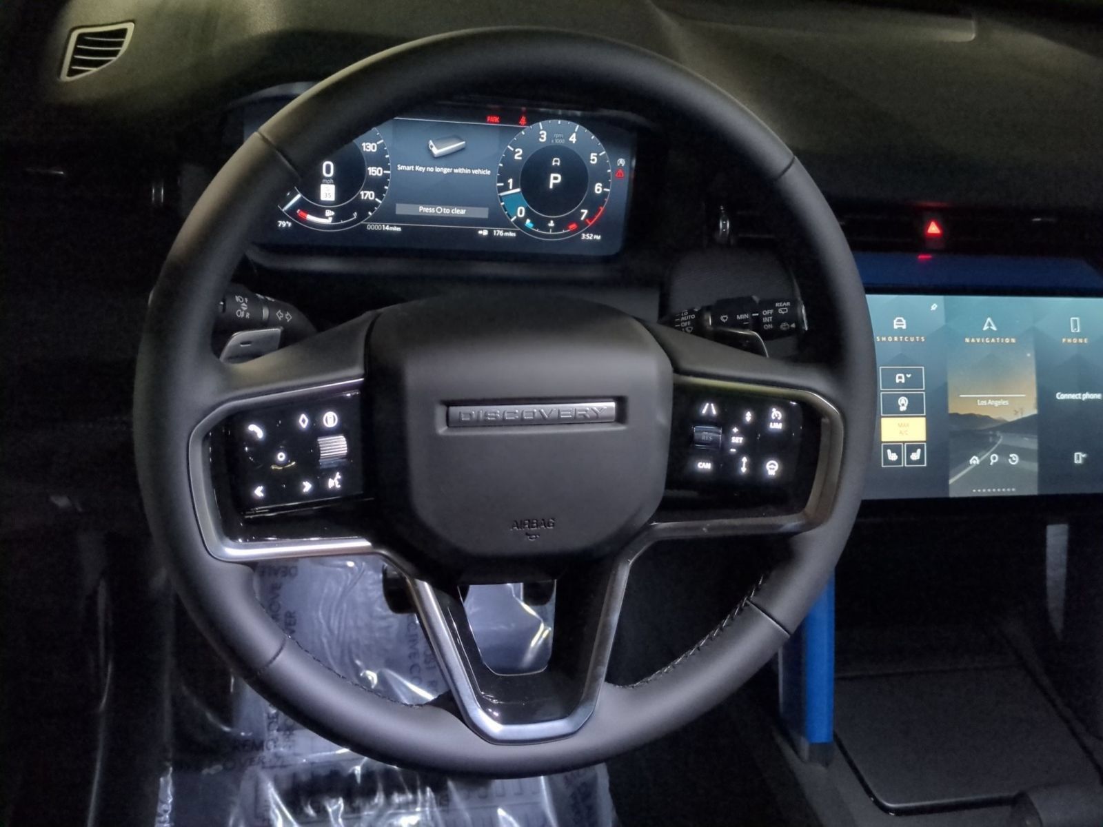 New 2026 Land Rover Discovery Sport Landmark AWD/4WD image 17