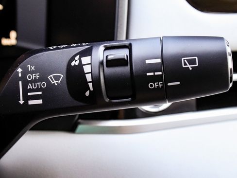 New 2025 Mitsubishi Outlander SEL image 31