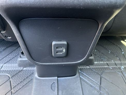 Certified 2024 Chevrolet Equinox LT image 14