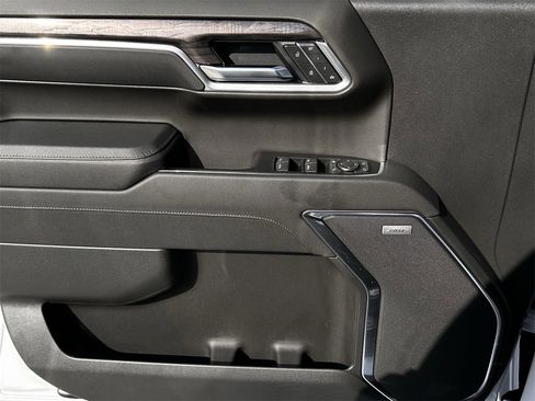 New 2026 Chevrolet Silverado 1500 LTZ w/ Z71 Off-Road Package image 19