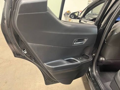 Used 2021 Toyota C-HR Nightshade image 19