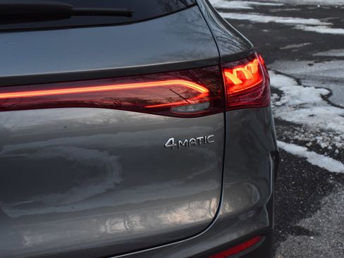 Used 2023 Mercedes-Benz EQE 500 4MATIC SUV image 16