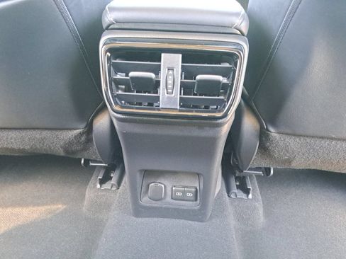 Used 2024 Lexus NX 250 FWD image 12