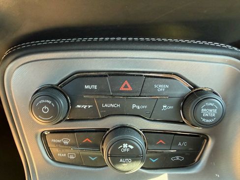 Used 2023 Dodge Challenger SRT Hellcat w/ Driver Convenience Group RWD image 6