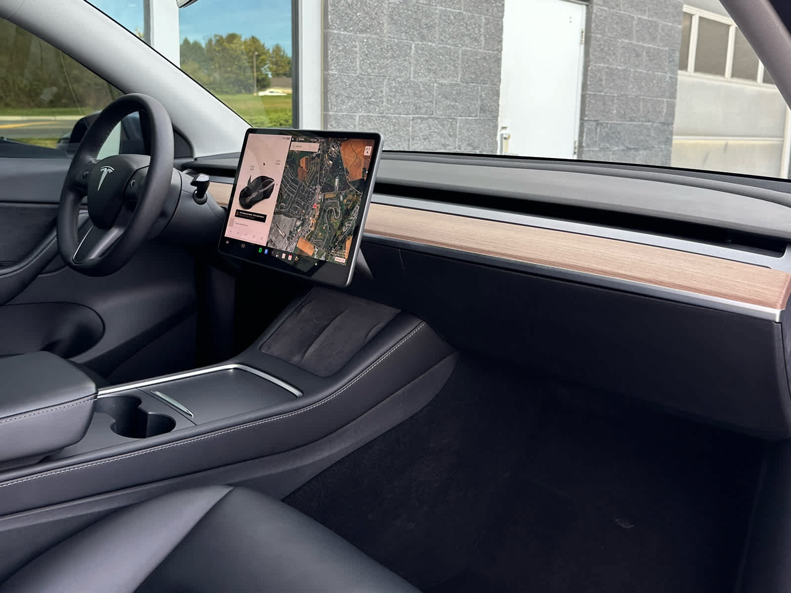 Used 2022 Tesla Model Y Performance AWD/4WD image 10