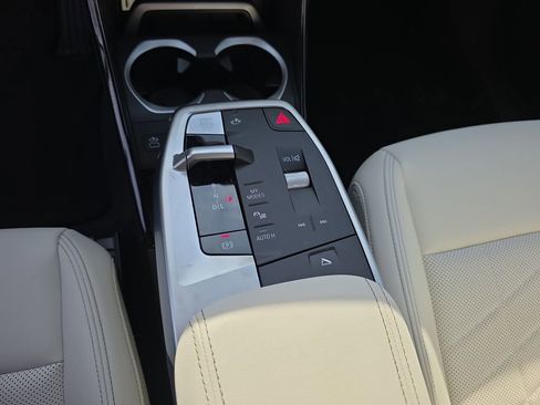 Used 2026 BMW X1 xDrive28i image 30