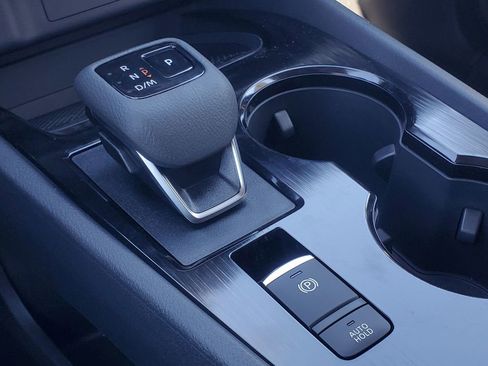 New 2026 Nissan Rogue SV image 25