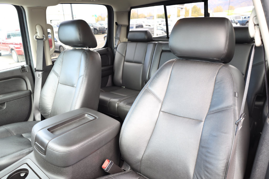 Used 2013 Chevrolet Silverado 3500 LTZ w/ LTZ Plus Package AWD/4WD image 17