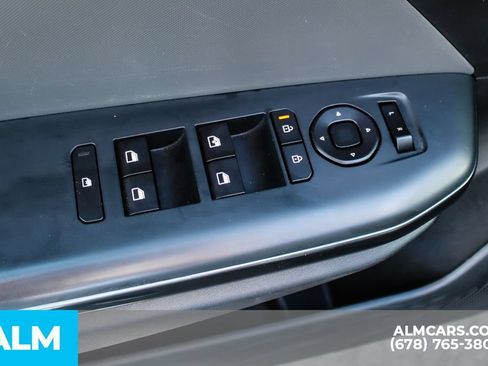 Used 2025 Kia K4 FWD image 38
