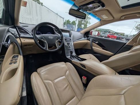 Used 2014 Hyundai Azera Limited w/ Option Group 02 FWD image 7