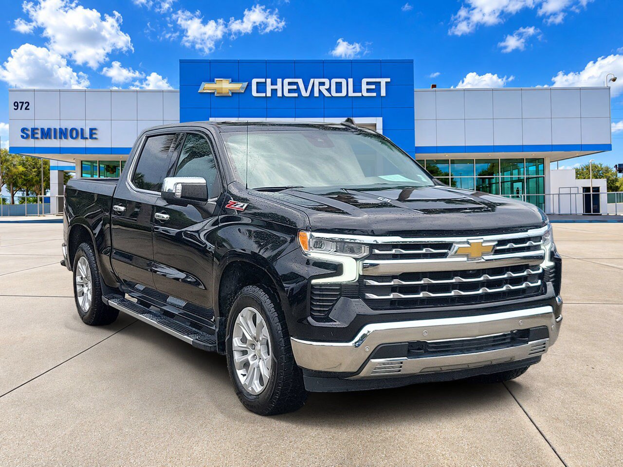 Certified 2023 Chevrolet Silverado 1500 LTZ AWD/4WD image 2