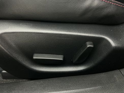Used 2014 MAZDA MAZDA3 s Touring FWD image 39