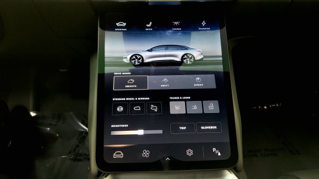 Used 2024 Lucid Air Pure RWD image 70