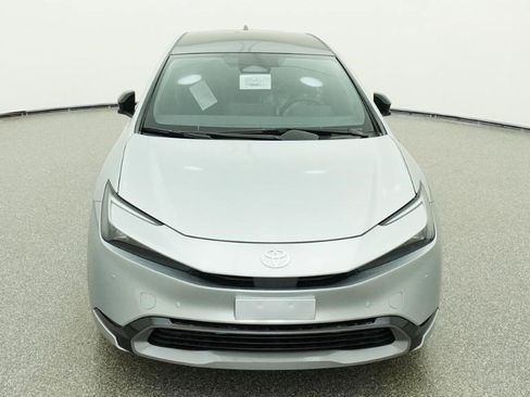 New 2026 Toyota Prius Limited FWD image 5