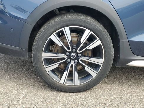 Used 2020 Volvo V60 T5 Cross Country AWD/4WD image 5