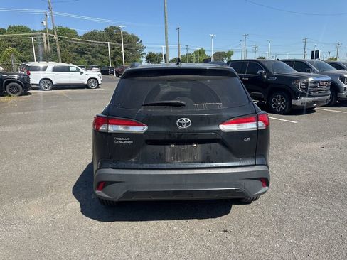 Used 2022 Toyota Corolla Cross LE FWD image 6