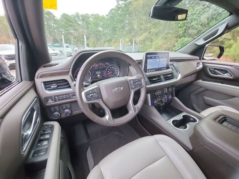 Used 2021 Chevrolet Tahoe Z71 image 14