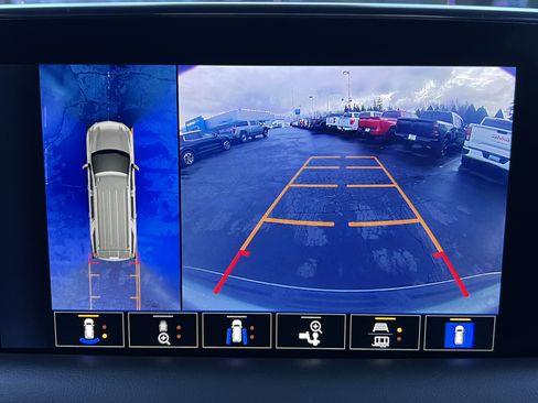 Used 2023 Chevrolet Tahoe Z71 image 14