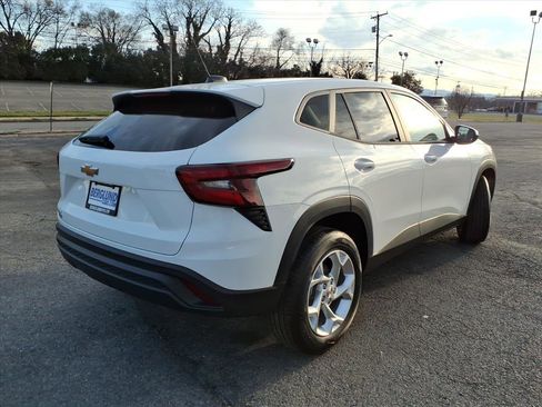 New 2026 Chevrolet Trax LS w/ LS Convenience Package image 4